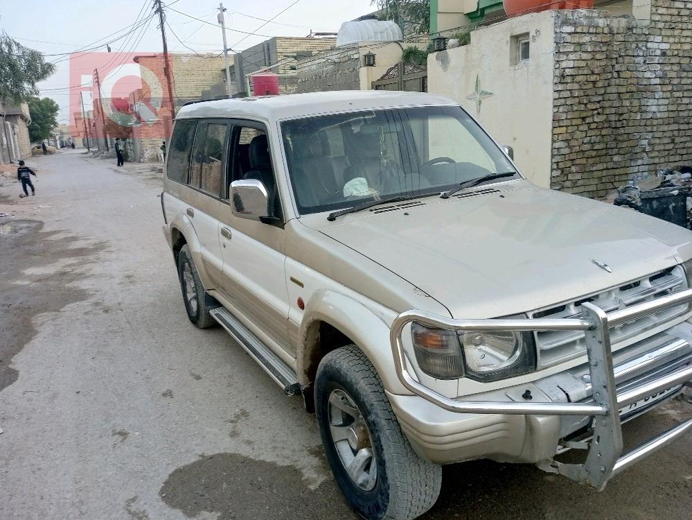 ميتسوبيشي باجيرو